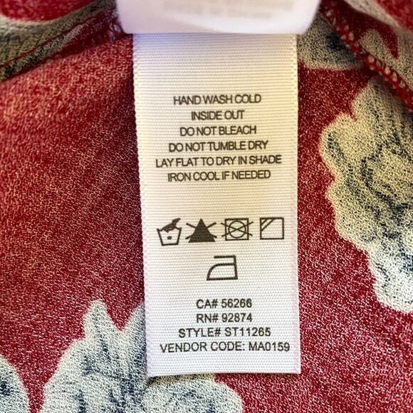 Revolve Splendid Off Shoulder Red/Blue Floral Top - XS - Picture 9 of 12